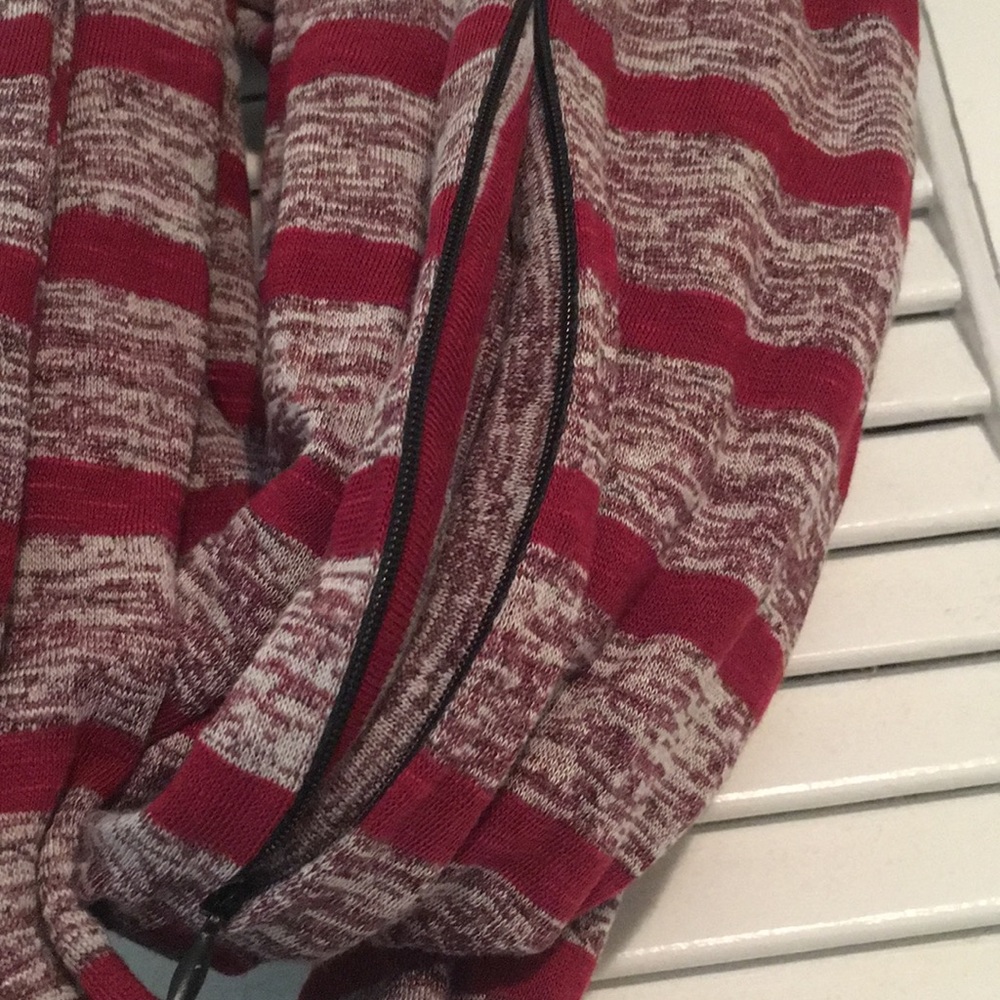 Scarf - Picture 3 of 3